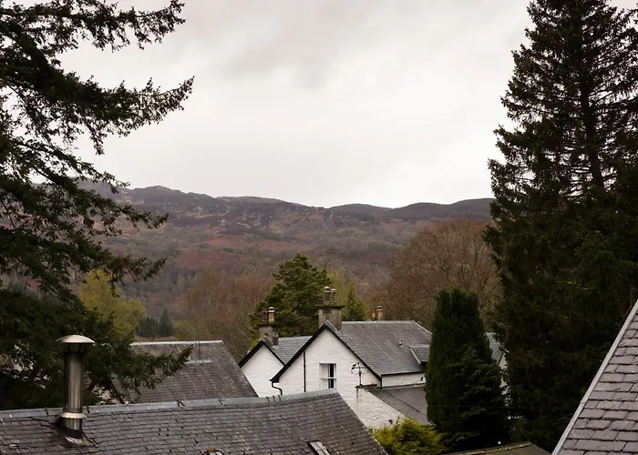 Pine Trees Hotel Pitlochry